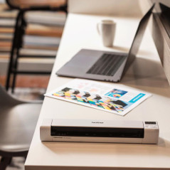 Scanners - Brother - DS-940DW - Scanner mobile de documents WiFi | Soul Rebel E-Shop