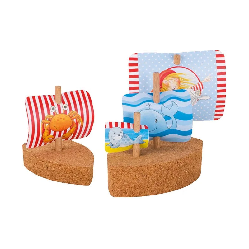 Set of 1 Small Sailboats - Old-Fashioned Toy