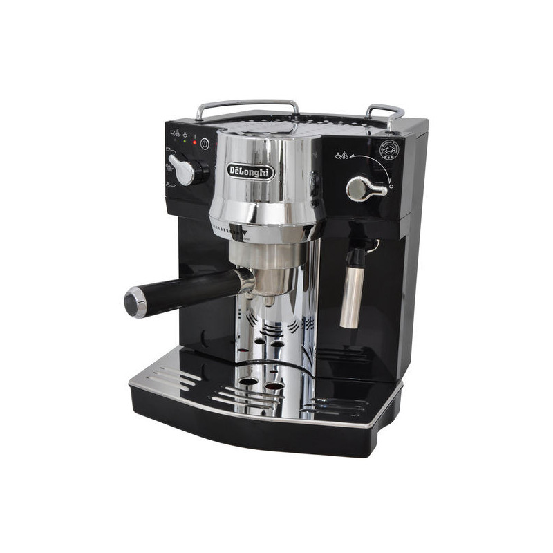 De’Longhi EC 820.B — 15-bar Manual Espresso Machine De’Longhi EC 820.B — 15-bar Manual Espresso Machine