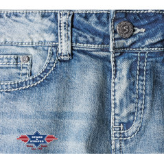 lexi-detail1-web2